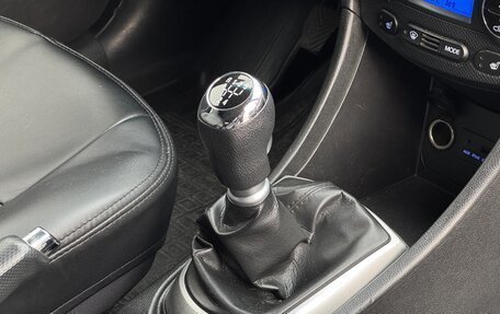 Hyundai Solaris II рестайлинг, 2013 год, 799 000 рублей, 20 фотография