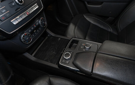 Mercedes-Benz GLE, 2017 год, 4 280 000 рублей, 17 фотография
