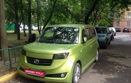 Toyota bB II рестайлинг, 2006 год, 400 000 рублей, 3 фотография