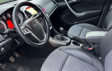 Opel Astra J, 2014 год, 530 000 рублей, 6 фотография