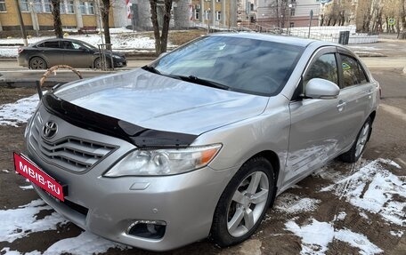 Toyota Camry, 2009 год, 990 000 рублей, 3 фотография
