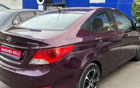 Hyundai Solaris II рестайлинг, 2011 год, 690 000 рублей, 3 фотография