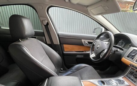 Jaguar XF I рестайлинг, 2014 год, 1 800 000 рублей, 17 фотография