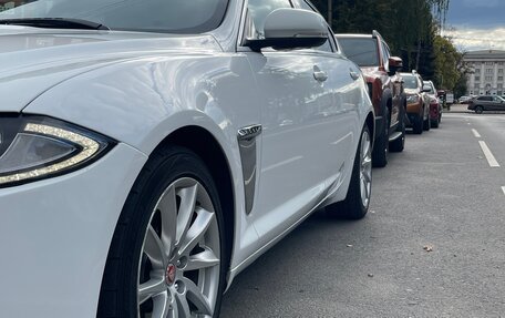 Jaguar XF I рестайлинг, 2014 год, 1 800 000 рублей, 32 фотография
