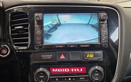 Mitsubishi Outlander III рестайлинг 3, 2013 год, 1 169 000 рублей, 9 фотография