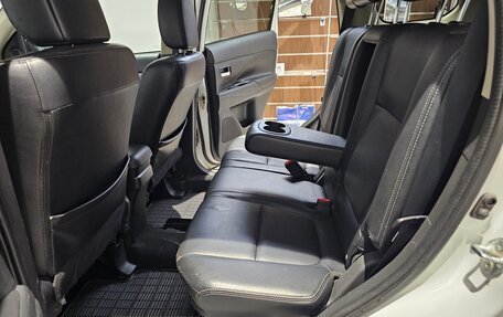 Mitsubishi Outlander III рестайлинг 3, 2013 год, 1 169 000 рублей, 15 фотография