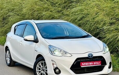 Toyota Aqua I, 2016 год, 940 000 рублей, 1 фотография