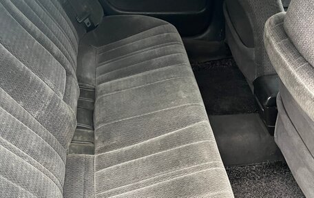 Toyota Camry, 1994 год, 300 000 рублей, 6 фотография