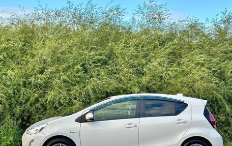 Toyota Aqua I, 2016 год, 940 000 рублей, 2 фотография
