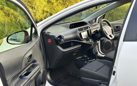 Toyota Aqua I, 2016 год, 940 000 рублей, 23 фотография
