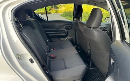 Toyota Aqua I, 2016 год, 940 000 рублей, 26 фотография