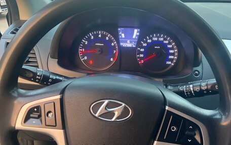 Hyundai Solaris II рестайлинг, 2013 год, 615 000 рублей, 9 фотография