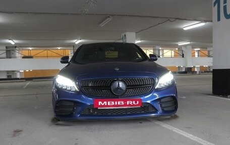 Mercedes-Benz C-Класс, 2018 год, 2 750 000 рублей, 3 фотография