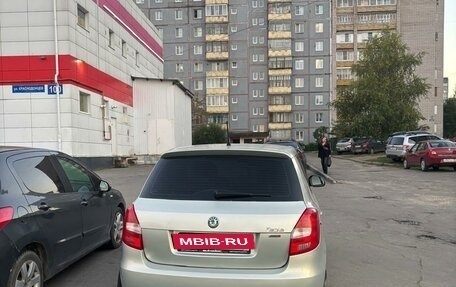 Skoda Fabia II, 2012 год, 650 000 рублей, 2 фотография