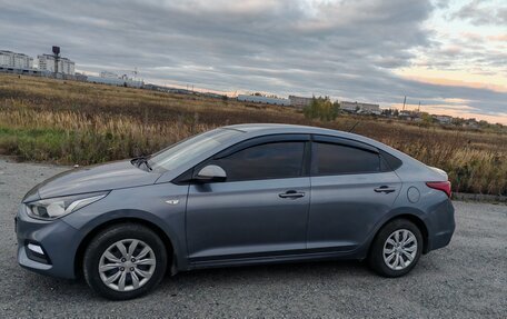 Hyundai Solaris II рестайлинг, 2017 год, 880 000 рублей, 8 фотография