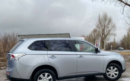 Mitsubishi Outlander III рестайлинг 3, 2012 год, 1 250 000 рублей, 2 фотография