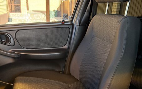 Chevrolet Niva I рестайлинг, 2011 год, 450 000 рублей, 8 фотография