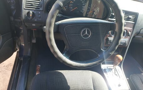 Mercedes-Benz C-Класс, 1999 год, 500 000 рублей, 3 фотография
