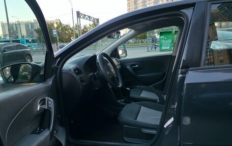 Volkswagen Polo VI (EU Market), 2011 год, 510 000 рублей, 11 фотография