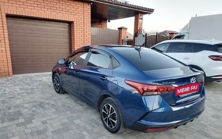 Hyundai Solaris II рестайлинг, 2021 год, 1 750 000 рублей, 4 фотография