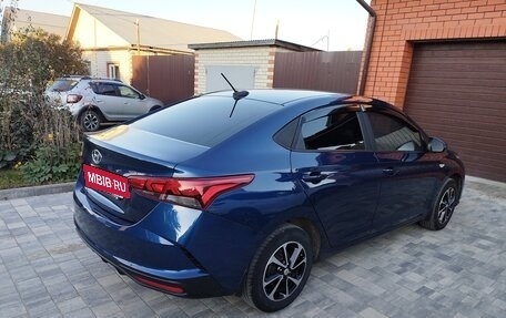 Hyundai Solaris II рестайлинг, 2021 год, 1 750 000 рублей, 3 фотография