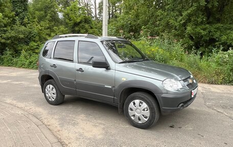 Chevrolet Niva I рестайлинг, 2015 год, 700 000 рублей, 11 фотография