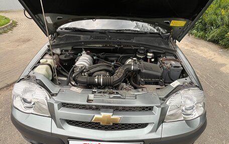 Chevrolet Niva I рестайлинг, 2015 год, 700 000 рублей, 17 фотография