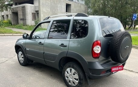 Chevrolet Niva I рестайлинг, 2015 год, 700 000 рублей, 5 фотография