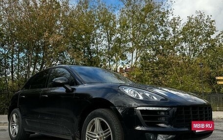Porsche Macan I рестайлинг, 2015 год, 2 300 000 рублей, 21 фотография