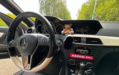 Mercedes-Benz C-Класс, 2011 год, 1 650 000 рублей, 17 фотография