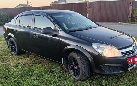 Opel Astra H, 2011 год, 499 999 рублей, 3 фотография