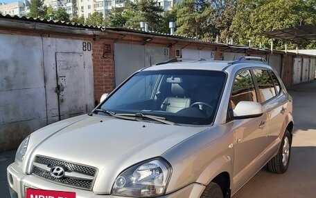 Hyundai Tucson III, 2008 год, 1 500 000 рублей, 2 фотография