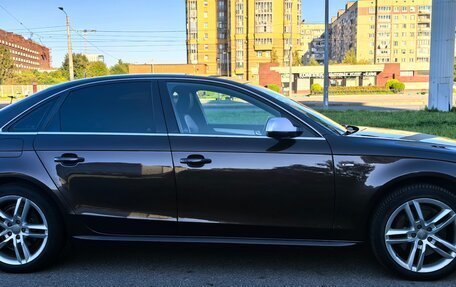Audi A4, 2015 год, 1 740 000 рублей, 2 фотография