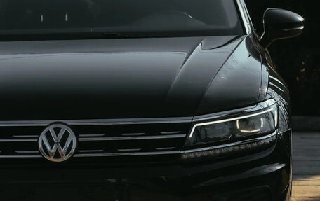 Volkswagen Tiguan II, 2017 год, 2 490 000 рублей, 1 фотография