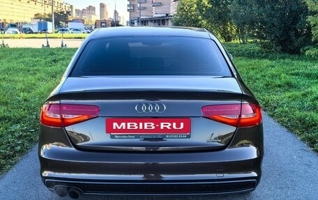 Audi A4, 2015 год, 1 740 000 рублей, 4 фотография