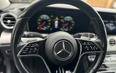 Mercedes-Benz E-Класс, 2021 год, 2 690 000 рублей, 23 фотография