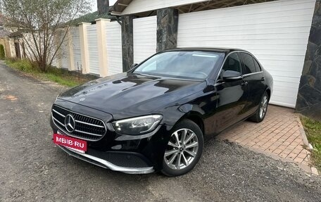 Mercedes-Benz E-Класс, 2021 год, 2 690 000 рублей, 21 фотография