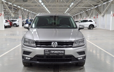Volkswagen Tiguan II, 2020 год, 2 599 950 рублей, 6 фотография