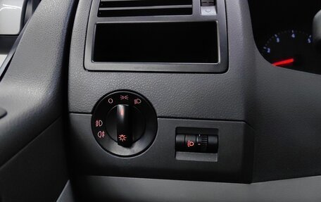 Volkswagen Caravelle T5, 2008 год, 1 555 000 рублей, 21 фотография