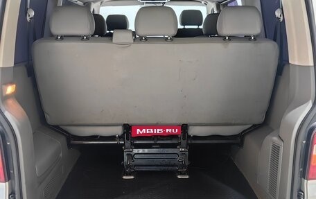 Volkswagen Caravelle T5, 2008 год, 1 555 000 рублей, 24 фотография