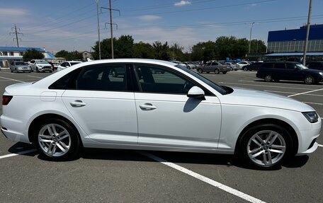 Audi A4, 2018 год, 2 595 000 рублей, 7 фотография