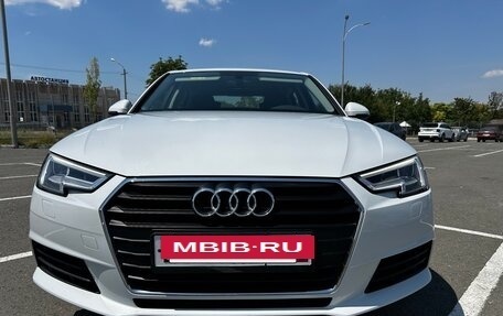 Audi A4, 2018 год, 2 595 000 рублей, 2 фотография