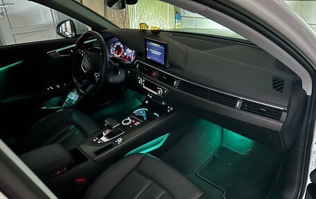 Audi A4, 2018 год, 2 595 000 рублей, 12 фотография