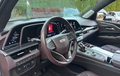 Cadillac Escalade V, 2022 год, 12 999 000 рублей, 15 фотография