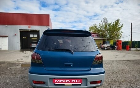 Mitsubishi Outlander III рестайлинг 3, 2003 год, 365 000 рублей, 11 фотография