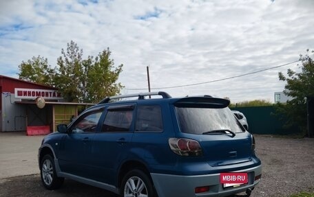 Mitsubishi Outlander III рестайлинг 3, 2003 год, 365 000 рублей, 3 фотография