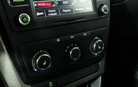 Skoda Yeti I рестайлинг, 2014 год, 999 777 рублей, 15 фотография