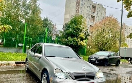 Mercedes-Benz C-Класс, 2001 год, 360 000 рублей, 2 фотография