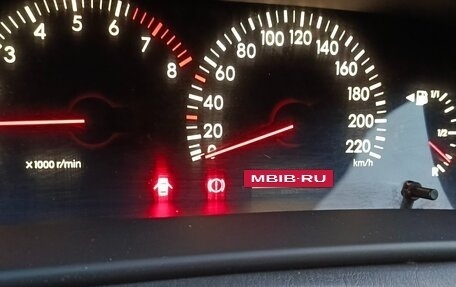 Toyota Corolla, 2002 год, 350 000 рублей, 11 фотография