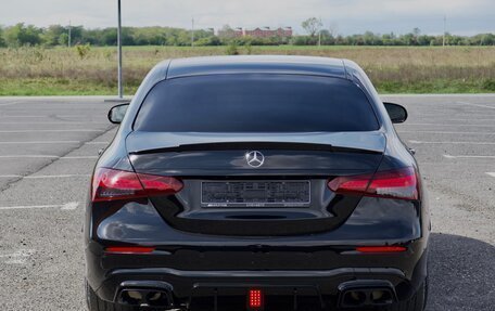 Mercedes-Benz E-Класс, 2021 год, 4 450 000 рублей, 4 фотография
